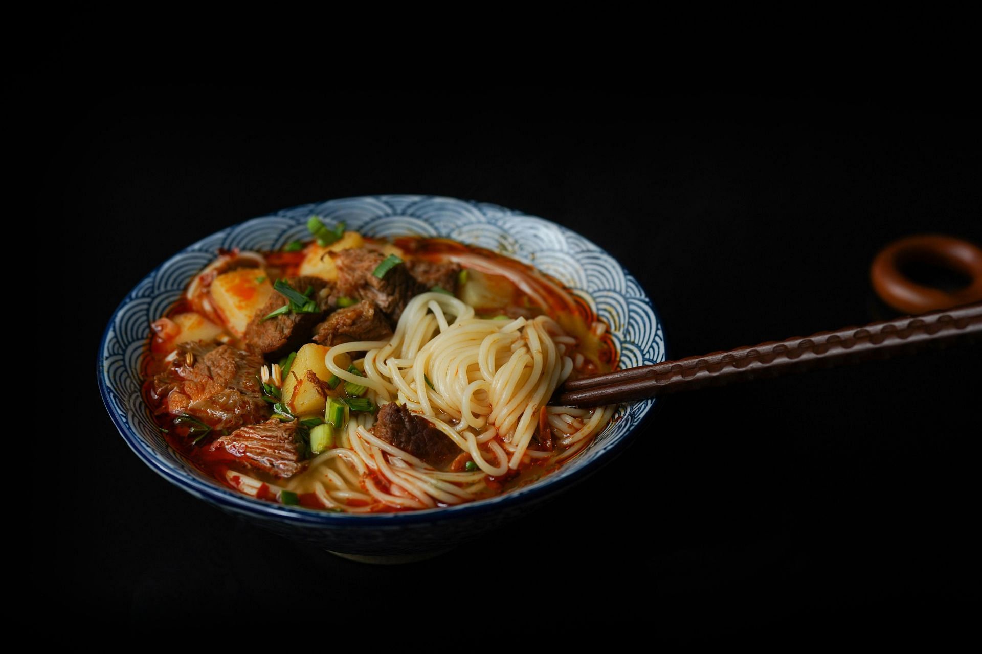 8 foods to avoid (image sourced via Pexels / Photo by cats coming)